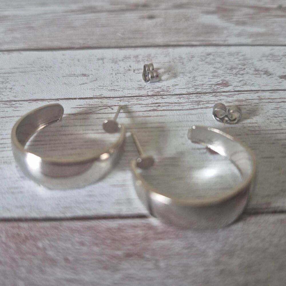 Y2K Medium Silver Hoops